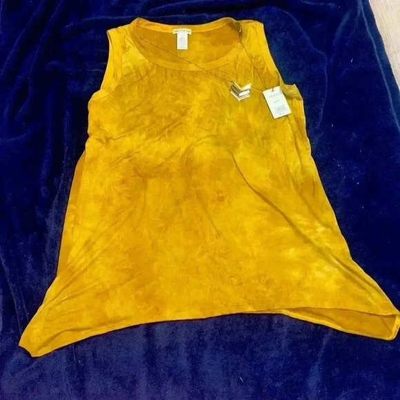 American Heart Tops - NWT American Heart Blouse